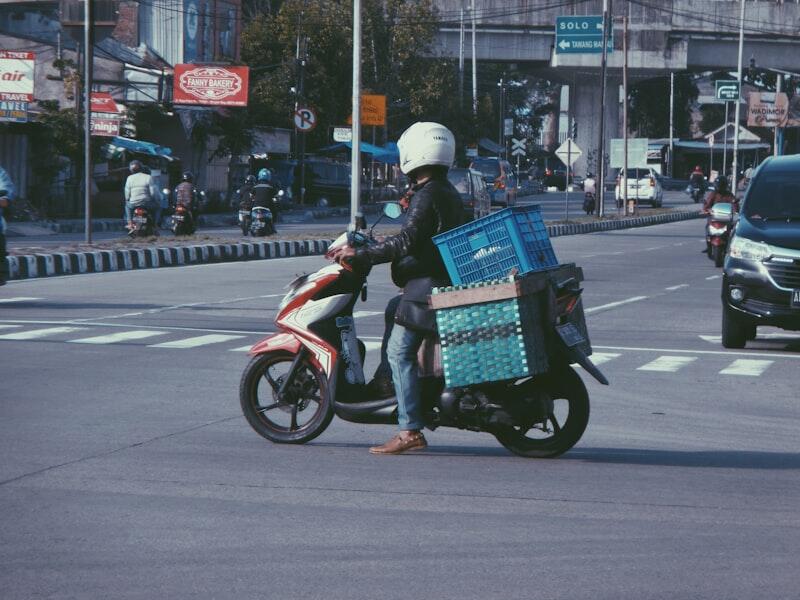 Tốc Độ eSIM Indonesia Thực Tế Trên Tàu Điện Ngầm Jakarta — Test 5 Điểm