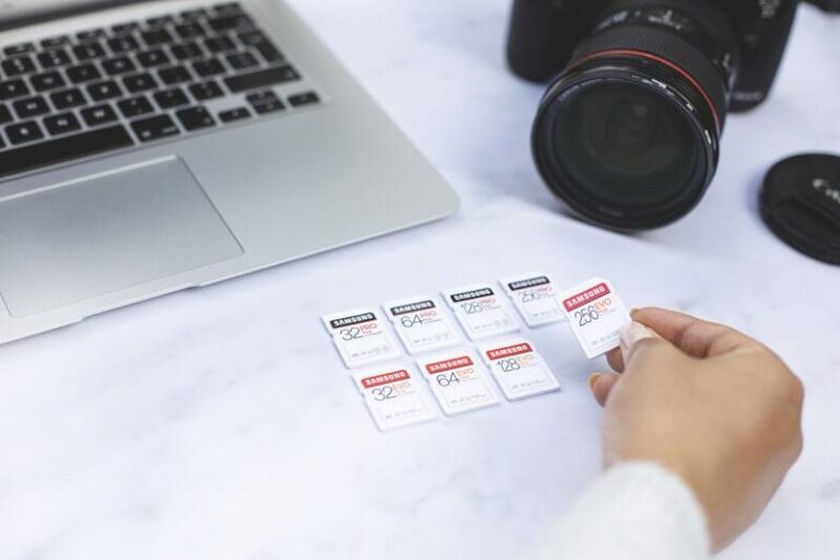 Test Tốc Độ eSIM Mỹ Tại Chicago — Kẻ Săn Vé Rẻ Kiểm Tra 5 Vị Trí Thực Tế