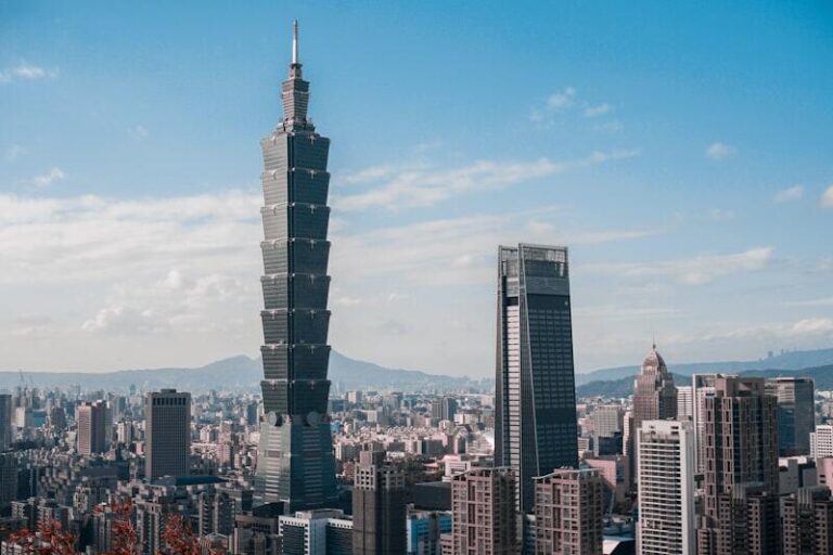 Gia Nghĩa (Đài Loan): 5 gói eSIM giá rẻ nhất — chọn sai mất 500k vì mua SIM sân bay